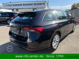 SKODA Octavia Combi Ambition