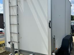 Viessmann Vitoplex 270kw.  Anhänger Viessmann Vitoplex 200 270Kw Notheizung. in Anhänger.