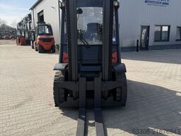 Linde H40D-02