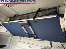 Volvo FH 460 GLOBETROTTER,IPARCOOL,2 TANKS, 2 BEDS