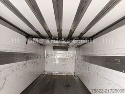 MERCEDES-BENZ Actros 2546 / 6X2 / Carrier FRIGO Cool / German