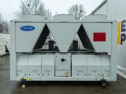 Used Industrial Chiller Carrier - 367 kW - 2008 yom