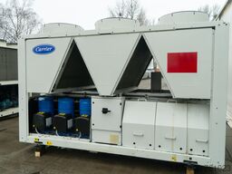 Used Industrial Chiller Carrier - 367 kW - 2008 yom