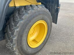 Komatsu WA200-8E0
