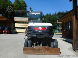 Bobcat E57W/2 mit POWERTILT
