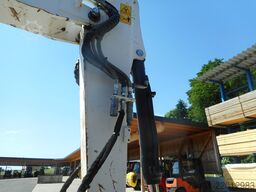 Bobcat E57W/2 mit POWERTILT
