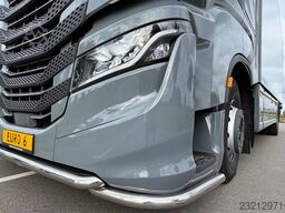 Iveco AS190S/P S-WAY