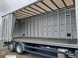 MAN 26.320 PritscheSchiebeplane Lenkachse Standklima