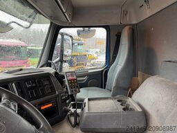 VOLVO FM-420 8x4 Liebherr 9m3