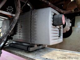 CAM AV65