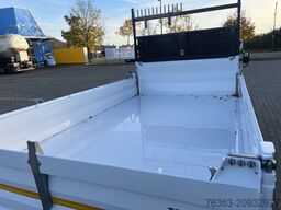  7C18M eCanter Meiller Trigenius 3-Seiten mit Box