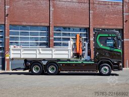 Scania 590S V8 NGS 6x4 - HIAB Multilift 24T + Box with...