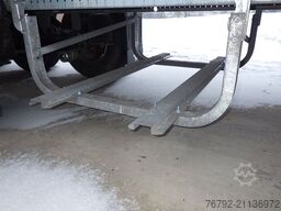 SCHMITZ CARGOBULL SKO 24/L V7 Doppelst./Trennwand vorber./617 Std.