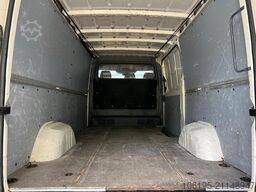 VOLKSWAGEN Crafter 2,5 TDI Lang *1.Hand*Garantie*AHK*