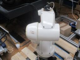 Kuka KRC2sr + KCP2 + KR5 sixx R850