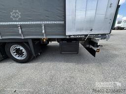 Schmitz Cargobull Semitrailer Curtainsider Mega