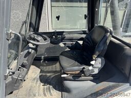 LINDE H30D-01 Triplo 465 Freelift / Sideshift / 4e Functie VW Diesel 2006
