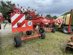 Kuhn GF10802 TGII aufgesattelt