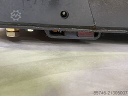 LINDE V  ( 5213 ) Rail Guidance * NEW / Unused !!!