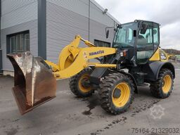Komatsu WA 100 M-6