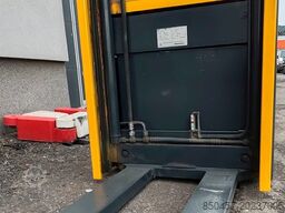 Jungheinrich EJC216 / new paint