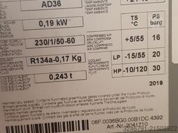 Aircraft AC 703/100 und AD 36