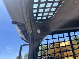 Bobcat T590
