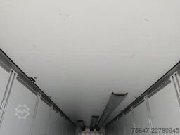 Schmitz Cargobull SKO 24/L - 13.4 FP Cool V7 DS/BB Pharma