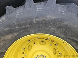 John Deere 7270 R