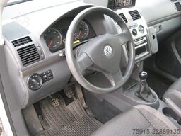 VW Touran 2,0 TDI Einsatzfahrzeug Strobel *TÜV NEU*