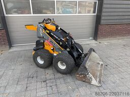 GIANT SK252 D skid schranklader / minishovel 2019