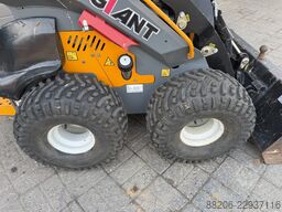 GIANT SK252 D skid schranklader / minishovel 2019