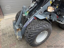 GIANT G2700 X-TRA HD+ minishovel 2026 273 uur €515 LEASE