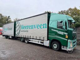 Volvo FH 460 Volumencombinatie 6 x  2 met aanhanger.