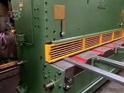 KRAMER TM 3  Hdyr. 2000