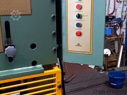KRAMER TM 3  Hdyr. 2000