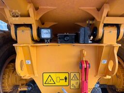 VOLVO A25G Dumper 10.137 h Baujahr 2021