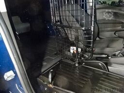FORD Transit Courier Trend Kasten Trennwand S&S Klima