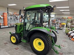 JOHN-DEERE 3039R-702438