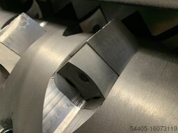 UMP TECHNIKA VVS-800 Shredder