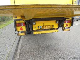 Vogelzang V0-STG + 1 Axle + Dhollandia Lift + Carrier Vec...
