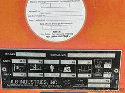 JLG 800AJ