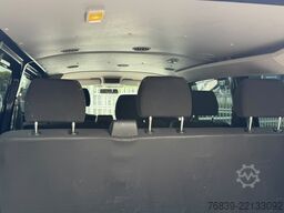VW Transporter DSG 8 persoons!