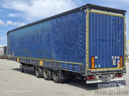 Schmitz Cargobull Curtainsider Mega