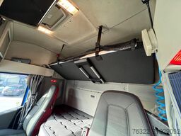 Volvo FH 460 GLOBETROTTER 6X2 460 GLOBETROTTER 6X2 / ...