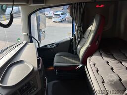 Volvo FH 460 GLOBETROTTER 6X2 460 GLOBETROTTER 6X2 / ...