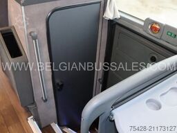 Mercedes Tourismo 17 RHD /Full Options / Lift