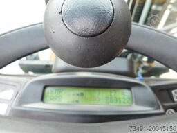 Yale GDP35VX Triplex + Zwillingsreifen