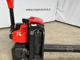 EP F4
