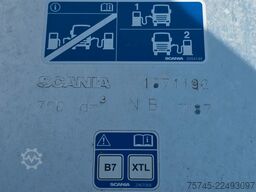 SCANIA R 590 * V8 * RETARDER * ACC * 2X TANK * 1. HAND